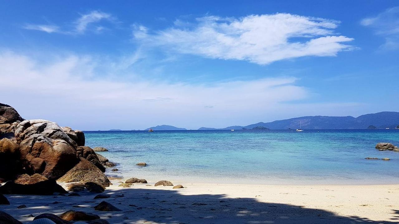 Asara Private Beach Resort Koh Lipe Dış mekan fotoğraf